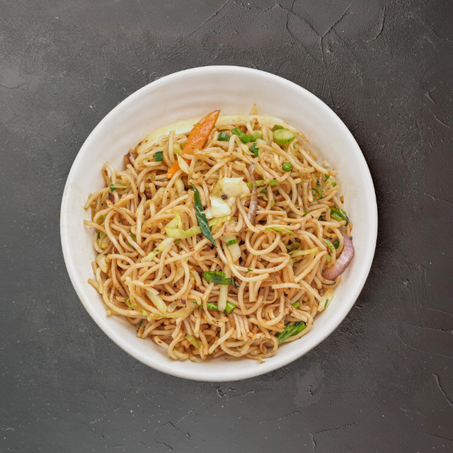 Veg. Hakka Noodles.