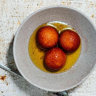 GULAB JAMUN